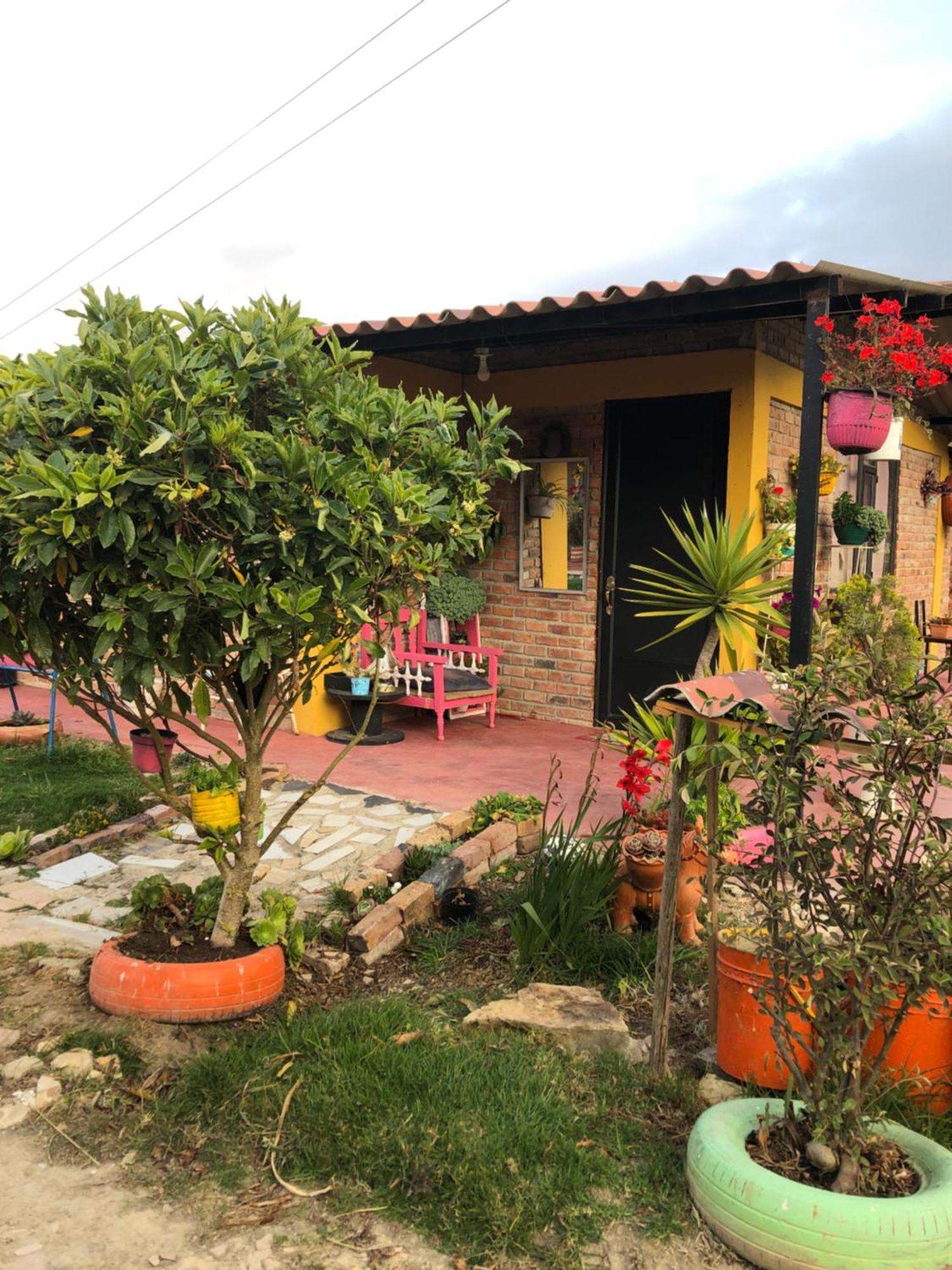 Hospedaje Maria Valentina Tota Exterior foto